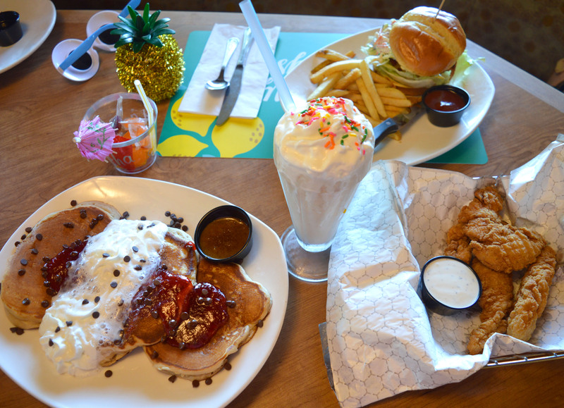 Sharis 02.jpg