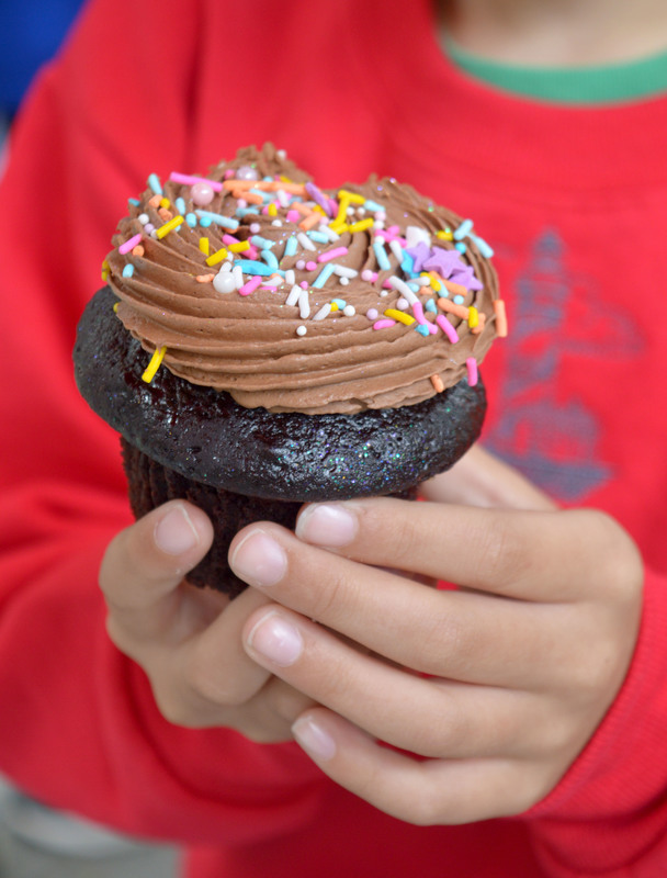 Trophy Cupcakes.jpg