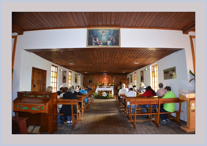 Chapel Mass 04 copy.jpg
