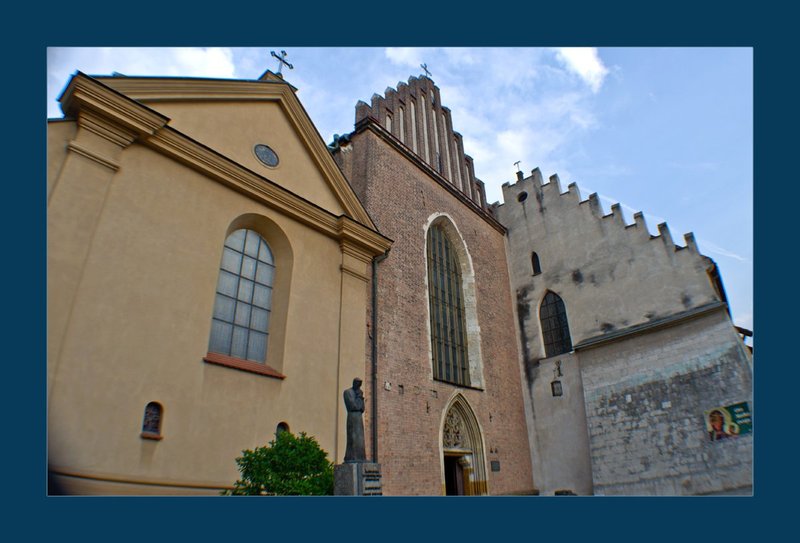 Church Ext Krakow Poland.jpg :: One of many, many churches in Poland.