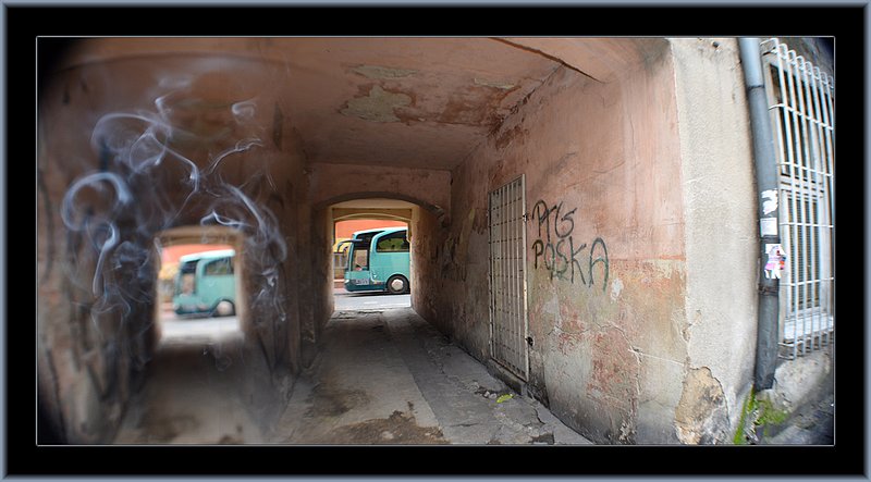 Czestochowa Alley 01.jpg :: This area was taken over by communism and still the effects linger...
