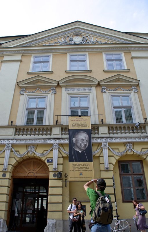 Pope John Paul II Krakow Home 02.jpg