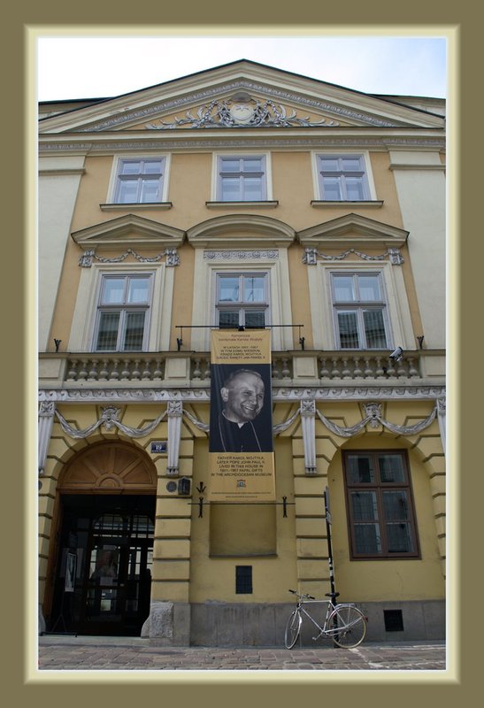 Pope John Paul II Krakow Home 03.jpg