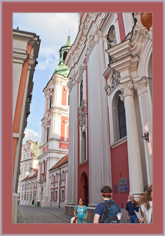 Poznan Mary Mag Ext 03.jpg