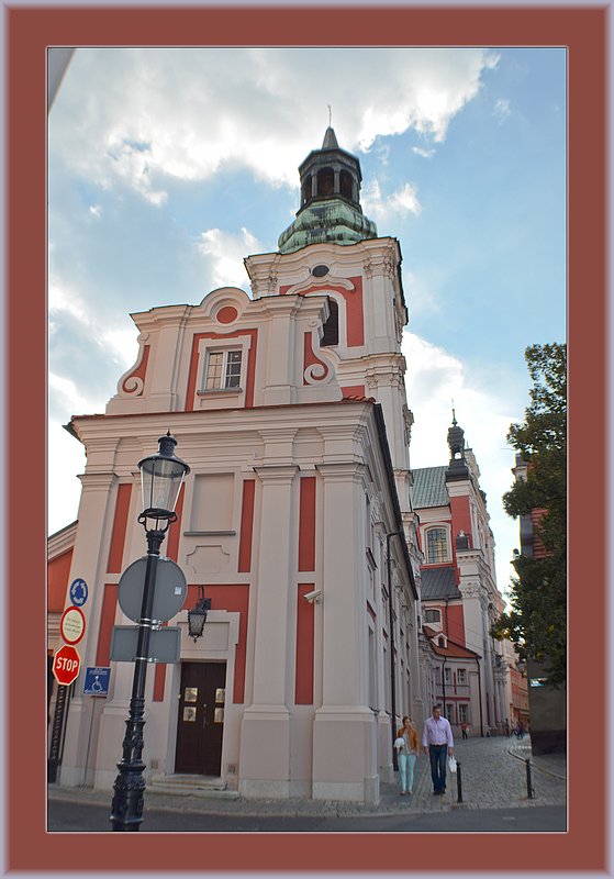 Poznan Mary Mag Ext 04.jpg