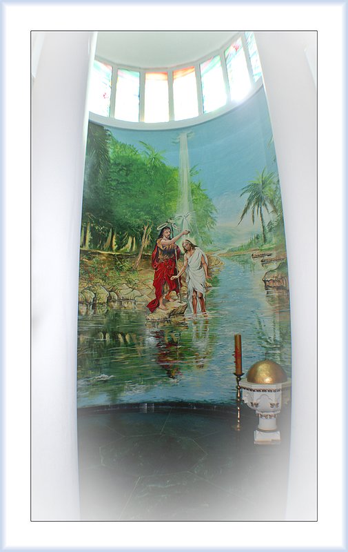 Shrine of Divine Mercy 05.jpg