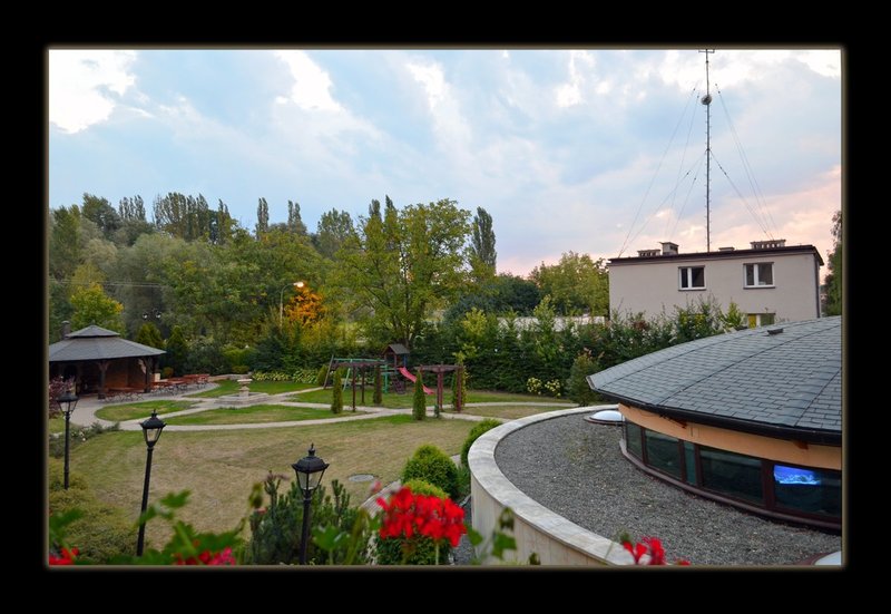 Sunrise Hotel Backyard.jpg