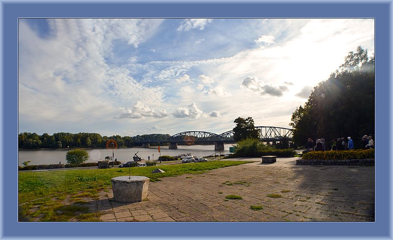 Torun Pan 01 copy.jpg