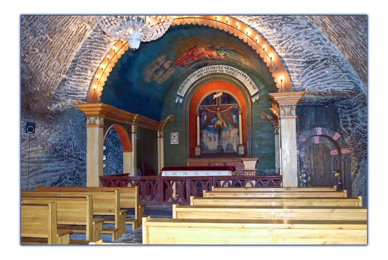 WSM The Holy Cross Cathedral Salt Statue 16 copy.jpg