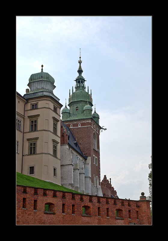 Wawel Castel Exterior 03 copy.jpg