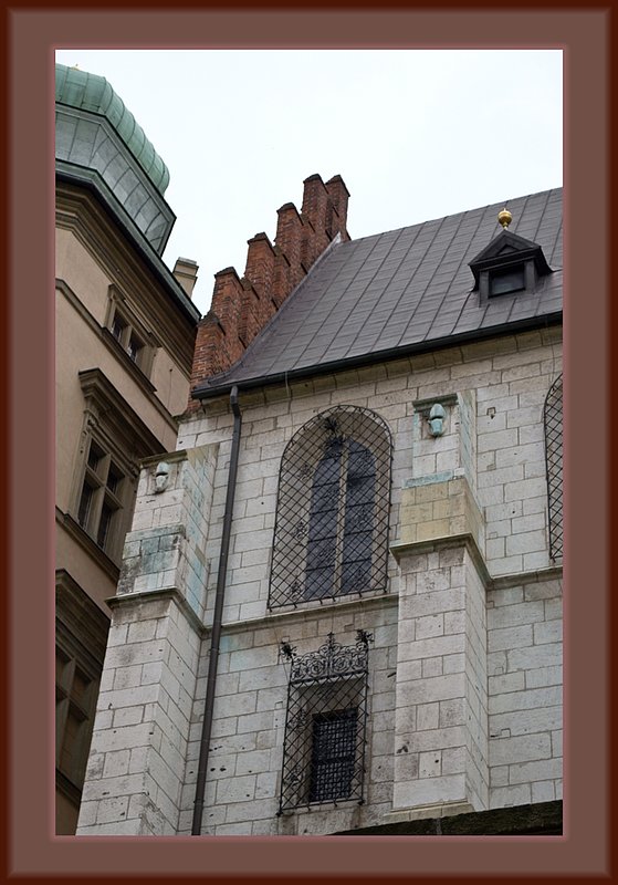 Wawel Castel Exterior 06 copy.jpg