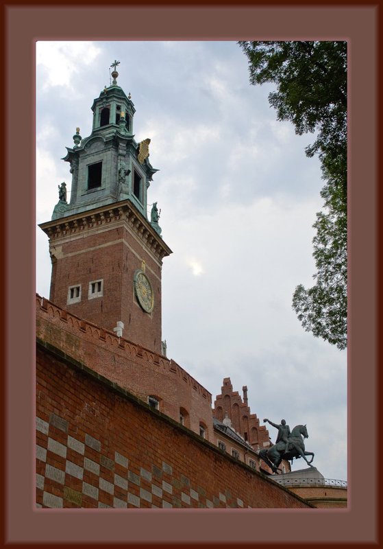 Wawel Castel Exterior 07 copy.jpg