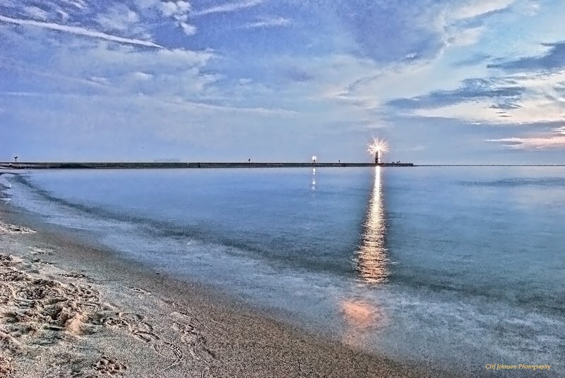 Frankfort lighthouse night TS.jpg