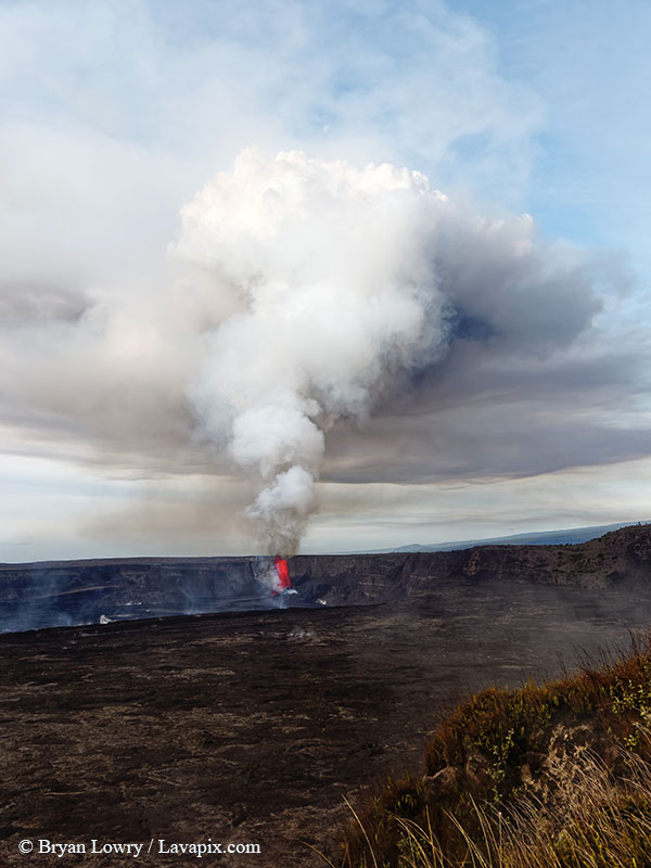 _BJL7460_32025 G9.jpg :: Kilauea volcano, Hawaii Volcanoes National Park, The Big Island of Hawaii 3-20-25