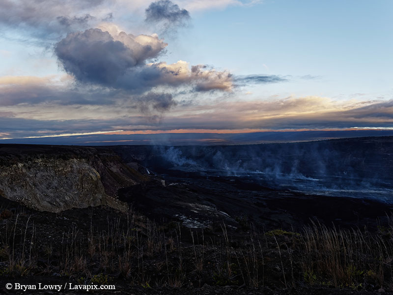 _BJL7661 - 32625 G9.jpg :: The white-tailed tropicbird, also known as Koa?'e kea in Hawaiian, is a seabird that breeds on tropical islands and lives in the crater walls of Kilauea volcanoes' Halemaumau Vent.
Adults have a 3' wingspan.
Episode 15 eruption Lava fountain, Kilauea volcano, Hawaii Volcanoes National Park, The Big Island of Hawaii. 3-26-25