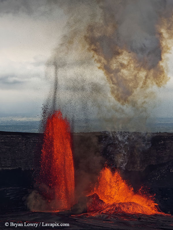 _BJL7708 - 32625 G9.jpg :: The white-tailed tropicbird, also known as Koa?'e kea in Hawaiian, is a seabird that breeds on tropical islands and lives in the crater walls of Kilauea volcanoes' Halemaumau Vent.
Adults have a 3' wingspan.
Episode 15 eruption Lava fountain, Kilauea volcano, Hawaii Volcanoes National Park, The Big Island of Hawaii. 3-26-25
