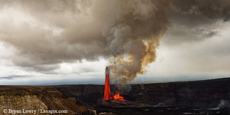_BJL7768c 32625 G9.jpg :: The white-tailed tropicbird, also known as Koa?'e kea in Hawaiian, is a seabird that breeds on tropical islands and lives in the crater walls of Kilauea volcanoes' Halemaumau Vent.
Adults have a 3' wingspan.
Episode 15 eruption Lava fountain, Kilauea volcano, Hawaii Volcanoes National Park, The Big Island of Hawaii. 3-26-25