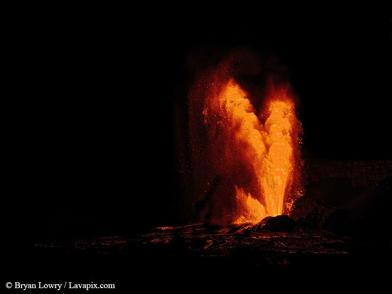 _BJL7940_6425 G9-DeNoiseAI-standard.jpg :: Episode 24 eruption, Lava fountain, Kilauea volcano, Hawaii Volcanoes National Park, The Big Island of Hawaii. 6-4-2025 