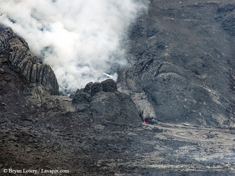 _BL_0008_31925 GH5.jpg :: Kilauea volcano, Hawaii Volcanoes National Park, The Big Island of Hawaii 3-19-25