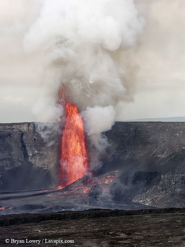 _BL_6010_32025 GH5.jpg :: Lava fountain, Kilauea volcano, Hawaii Volcanoes National Park, The Big Island of Hawaii 3-20-25