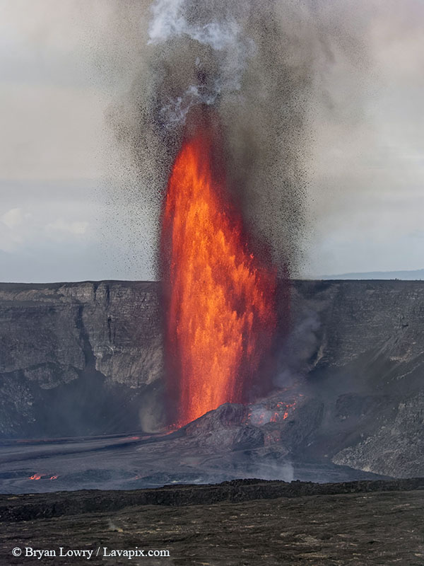 _BL_6023_32025 GH5.jpg :: Lava fountain, Kilauea volcano, Hawaii Volcanoes National Park, The Big Island of Hawaii 3-20-25