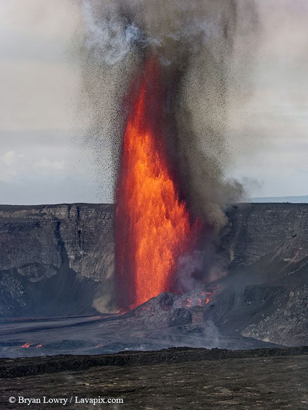 _BL_6024_32025 GH5.jpg :: Lava fountain, Kilauea volcano, Hawaii Volcanoes National Park, The Big Island of Hawaii 3-20-25