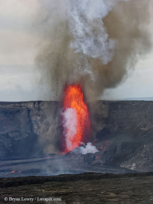 _BL_6036_32025 GH5.jpg :: Lava fountain, Kilauea volcano, Hawaii Volcanoes National Park, The Big Island of Hawaii 3-20-25