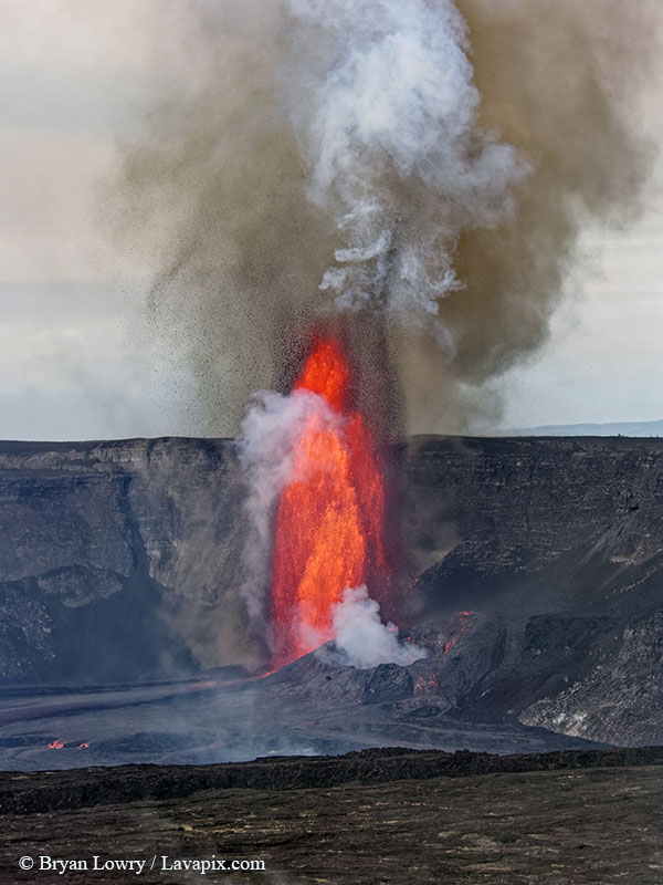 _BL_6037_32025 GH5.jpg :: Lava fountain, Kilauea volcano, Hawaii Volcanoes National Park, The Big Island of Hawaii 3-20-25
