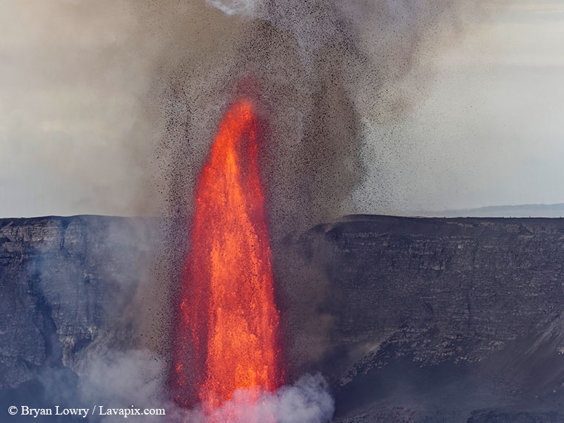 _BL_6038_32025 GH5.jpg :: Lava fountain, Kilauea volcano, Hawaii Volcanoes National Park, The Big Island of Hawaii 3-20-25