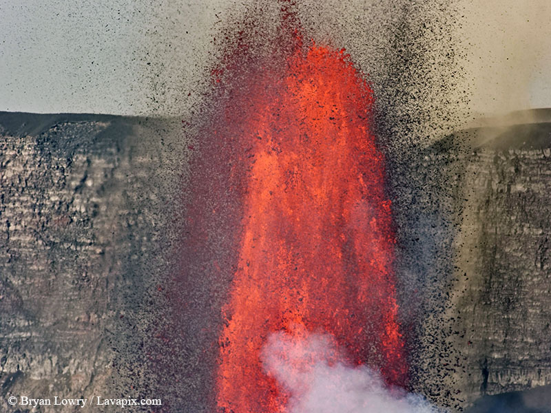 _BL_6047_32025 GH5.jpg :: Lava fountain, Kilauea volcano, Hawaii Volcanoes National Park, The Big Island of Hawaii 3-20-25