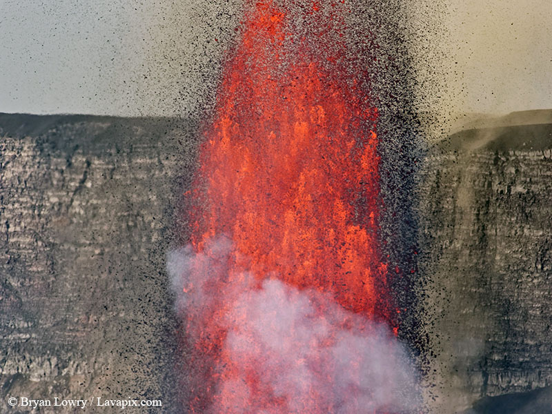 _BL_6049_32025 GH5.jpg :: Lava fountain, Kilauea volcano, Hawaii Volcanoes National Park, The Big Island of Hawaii 3-20-25