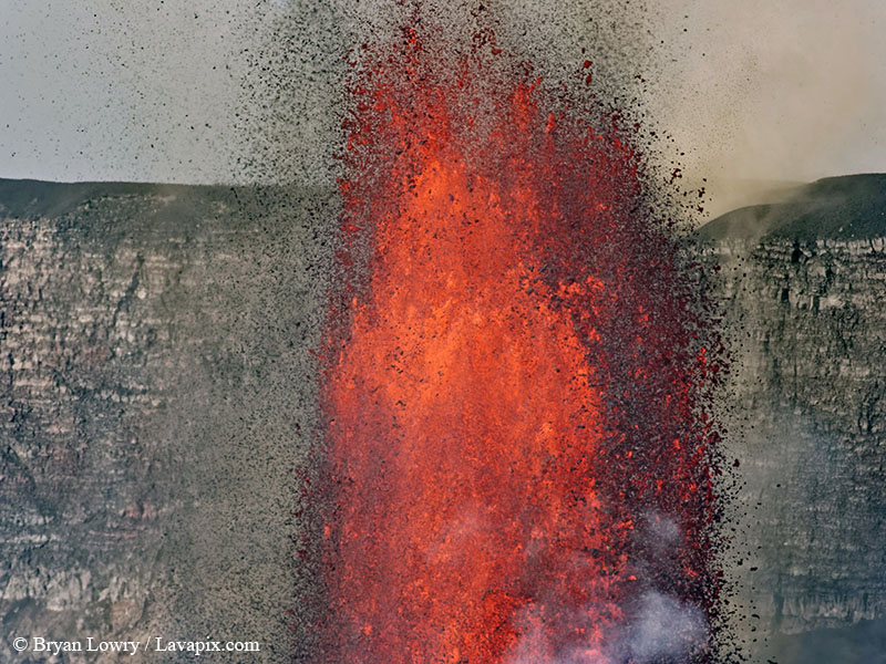 _BL_6056_32025 GH5.jpg :: Lava fountain, Kilauea volcano, Hawaii Volcanoes National Park, The Big Island of Hawaii 3-20-25