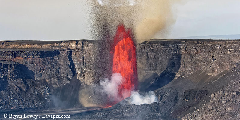 _BL_6063c_32025 GH5.jpg :: Lava fountain, Kilauea volcano, Hawaii Volcanoes National Park, The Big Island of Hawaii 3-20-25