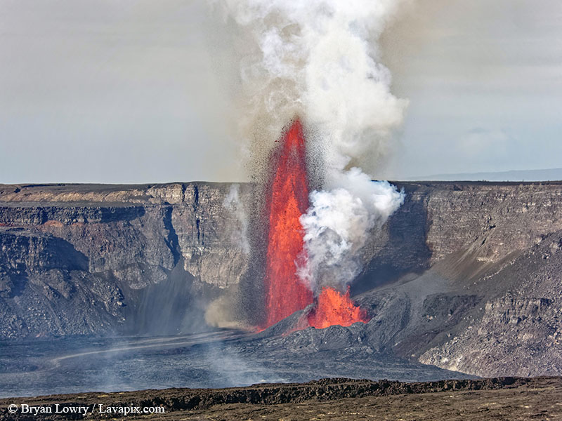 _BL_6068_32025 GH5.jpg :: Lava fountain, Kilauea volcano, Hawaii Volcanoes National Park, The Big Island of Hawaii 3-20-25