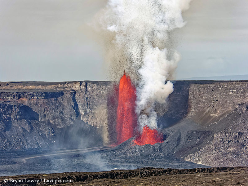 _BL_6071_32025 GH5.jpg :: Lava fountain, Kilauea volcano, Hawaii Volcanoes National Park, The Big Island of Hawaii 3-20-25