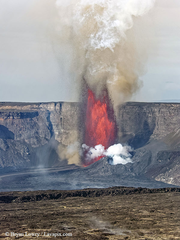 _BL_6073_32025 GH5.jpg :: Lava fountain, Kilauea volcano, Hawaii Volcanoes National Park, The Big Island of Hawaii 3-20-25