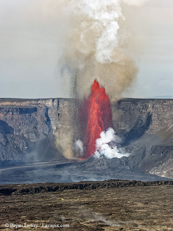 _BL_6076_32025 GH5.jpg :: Lava fountain, Kilauea volcano, Hawaii Volcanoes National Park, The Big Island of Hawaii 3-20-25