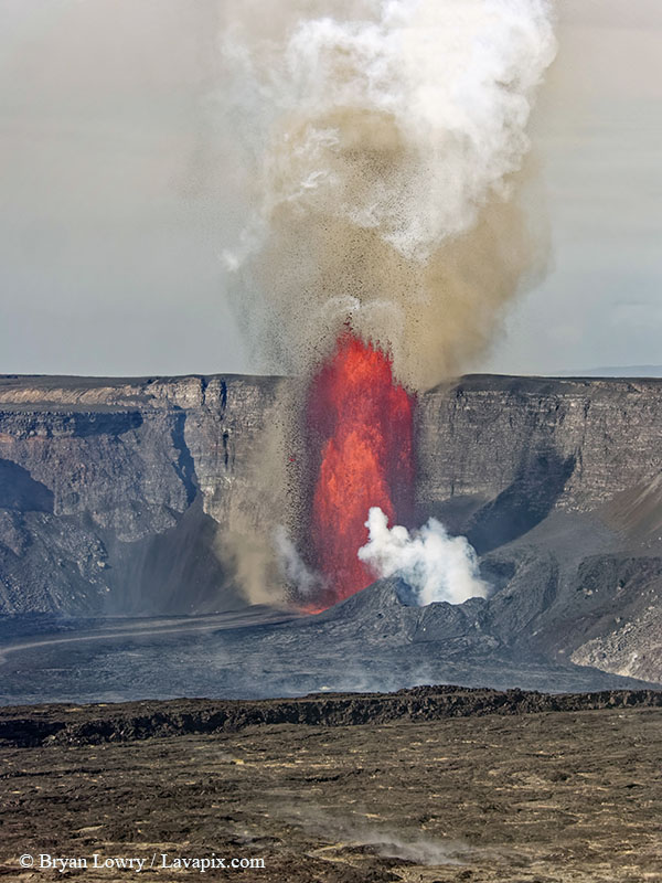 _BL_6079_32025 GH5.jpg :: Lava fountain, Kilauea volcano, Hawaii Volcanoes National Park, The Big Island of Hawaii 3-20-25
