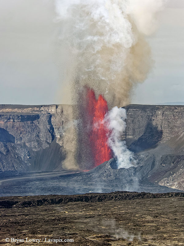_BL_6082_32025 GH5.jpg :: Lava fountain, Kilauea volcano, Hawaii Volcanoes National Park, The Big Island of Hawaii 3-20-25