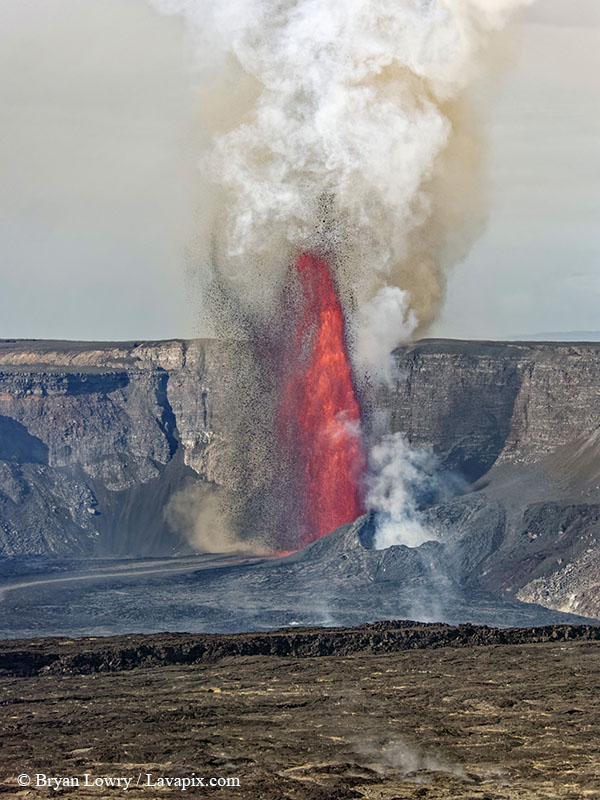 _BL_6083_32025 GH5.jpg :: Lava fountain, Kilauea volcano, Hawaii Volcanoes National Park, The Big Island of Hawaii 3-20-25