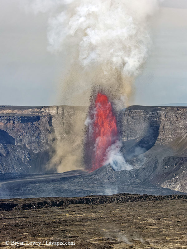 _BL_6085_32025 GH5.jpg :: Lava fountain, Kilauea volcano, Hawaii Volcanoes National Park, The Big Island of Hawaii 3-20-25
