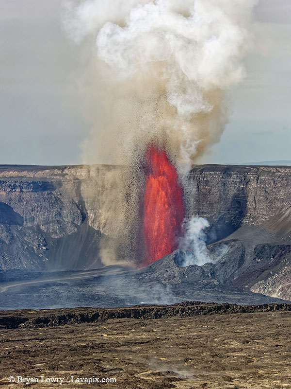 _BL_6094_32025 GH5.jpg :: Lava fountain, Kilauea volcano, Hawaii Volcanoes National Park, The Big Island of Hawaii 3-20-25