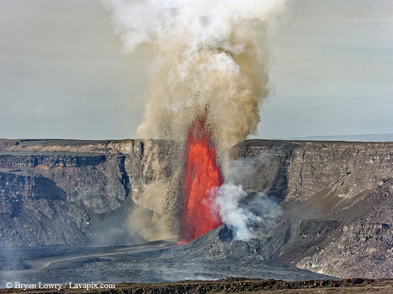 _BL_6095_32025 GH5.jpg :: Lava fountain, Kilauea volcano, Hawaii Volcanoes National Park, The Big Island of Hawaii 3-20-25