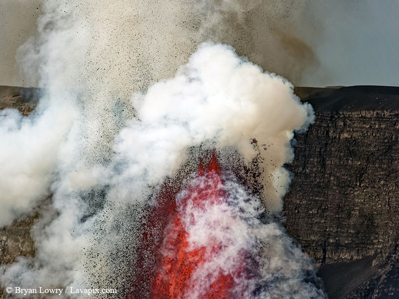 _BL_6117_32025 GH5.jpg :: Lava fountain, Kilauea volcano, Hawaii Volcanoes National Park, The Big Island of Hawaii 3-20-25