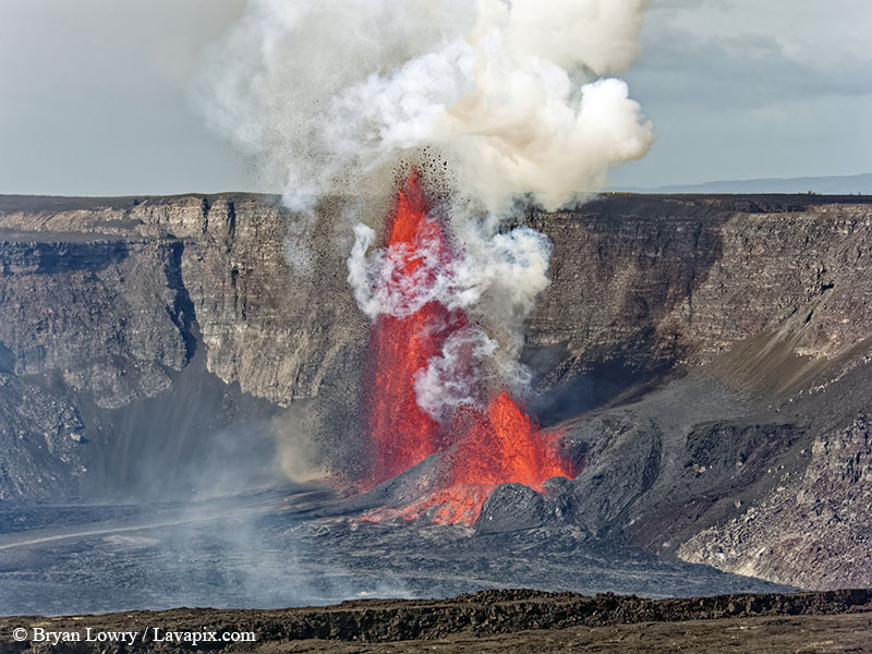 _BL_6119_32025 GH5.jpg :: Lava fountain, Kilauea volcano, Hawaii Volcanoes National Park, The Big Island of Hawaii 3-20-25