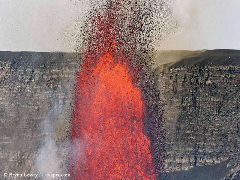 _BL_6145_32025 GH5.jpg :: Lava fountain, Kilauea volcano, Hawaii Volcanoes National Park, The Big Island of Hawaii 3-20-25
