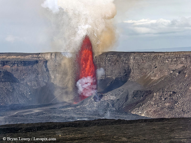 _BL_6150_32025 GH5.jpg :: Lava fountain, Kilauea volcano, Hawaii Volcanoes National Park, The Big Island of Hawaii 3-20-25