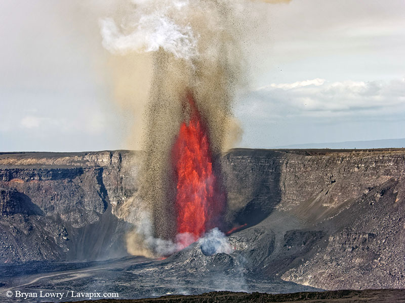 _BL_6156_32025 GH5.jpg :: Lava fountain, Kilauea volcano, Hawaii Volcanoes National Park, The Big Island of Hawaii 3-20-25