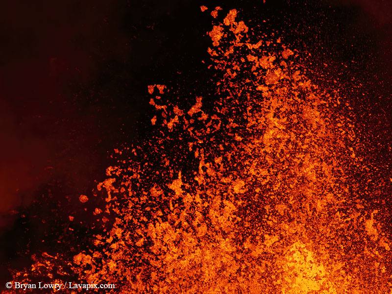 _BL_8053_DXO-DeNoiseAI-standard.jpg :: Lava fountain, Kilauea volcano, Hawaii Volcanoes National Park, The Big Island of Hawaii 12-25-24