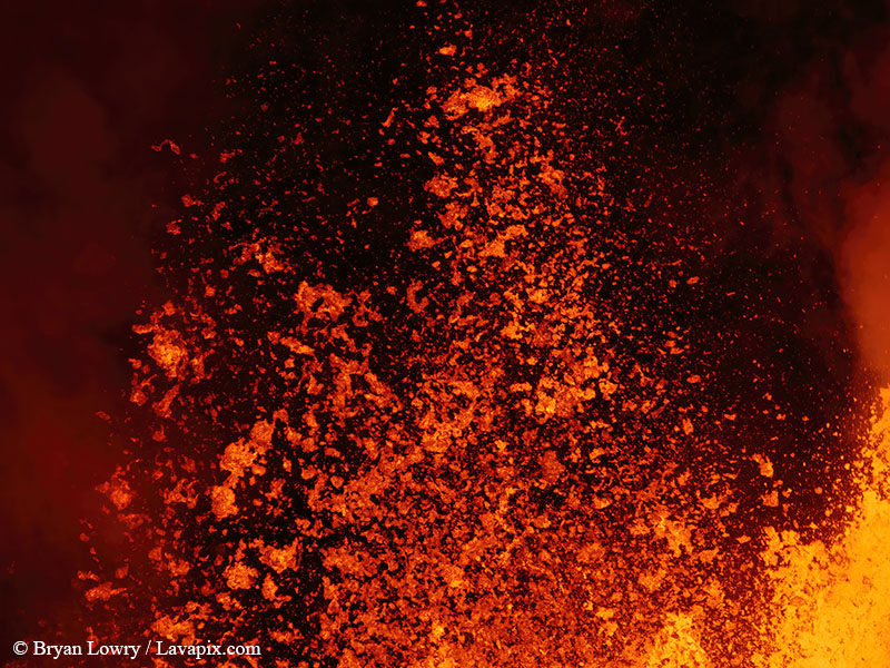 _BL_8057_DXO-DeNoiseAI-standard.jpg :: Lava fountain, Kilauea volcano, Hawaii Volcanoes National Park, The Big Island of Hawaii 12-25-24